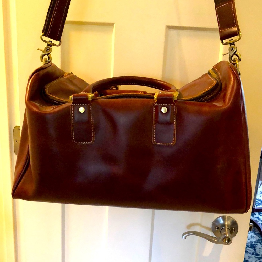 Beautiful leather duffel bag